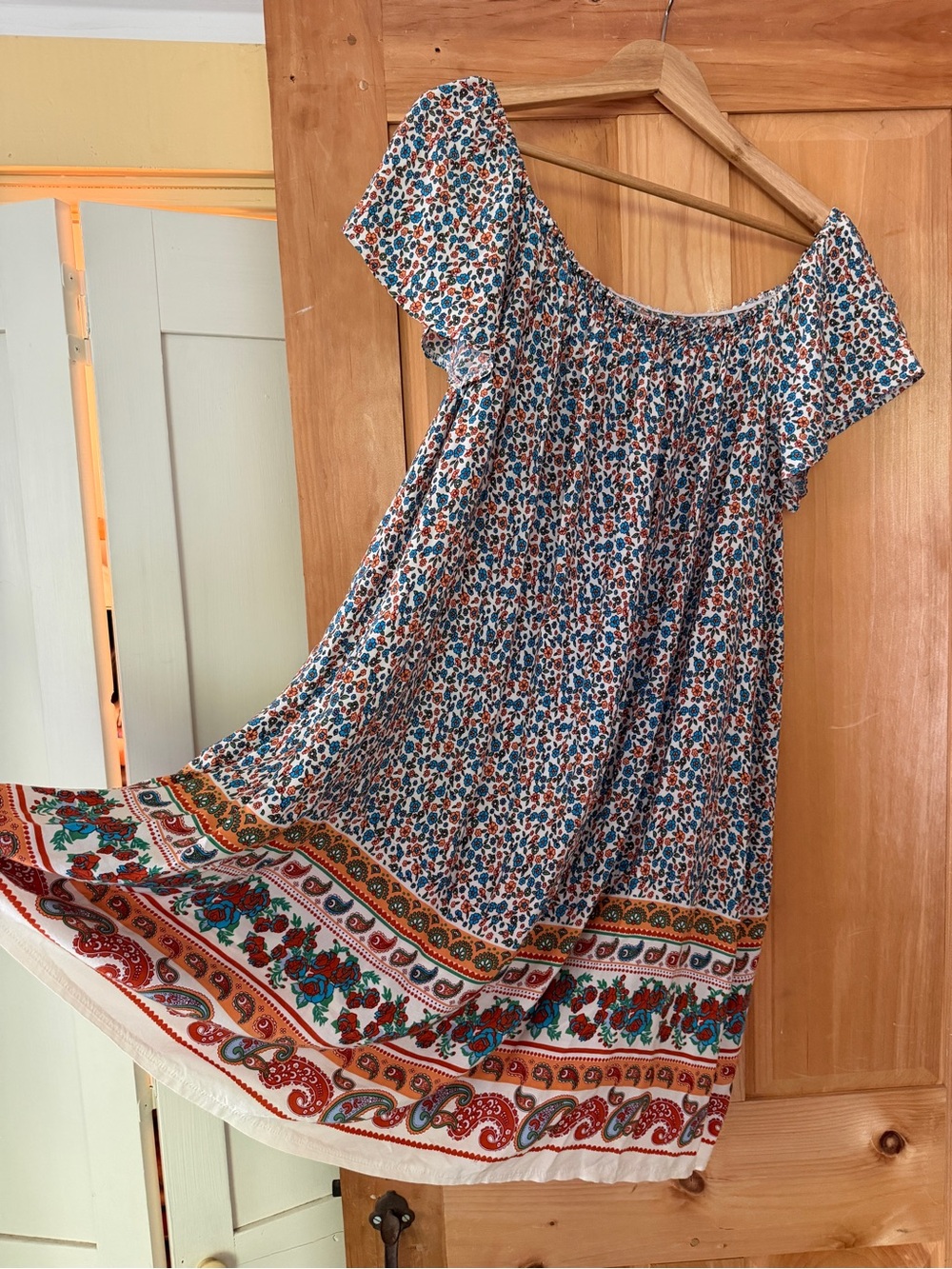 Floral Border Off-Shoulder Women's Dress in White and Teal - Picture 2 of 5